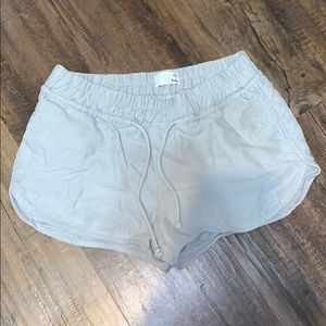 Aritzia Shorts - by Wilfred Free, size XS